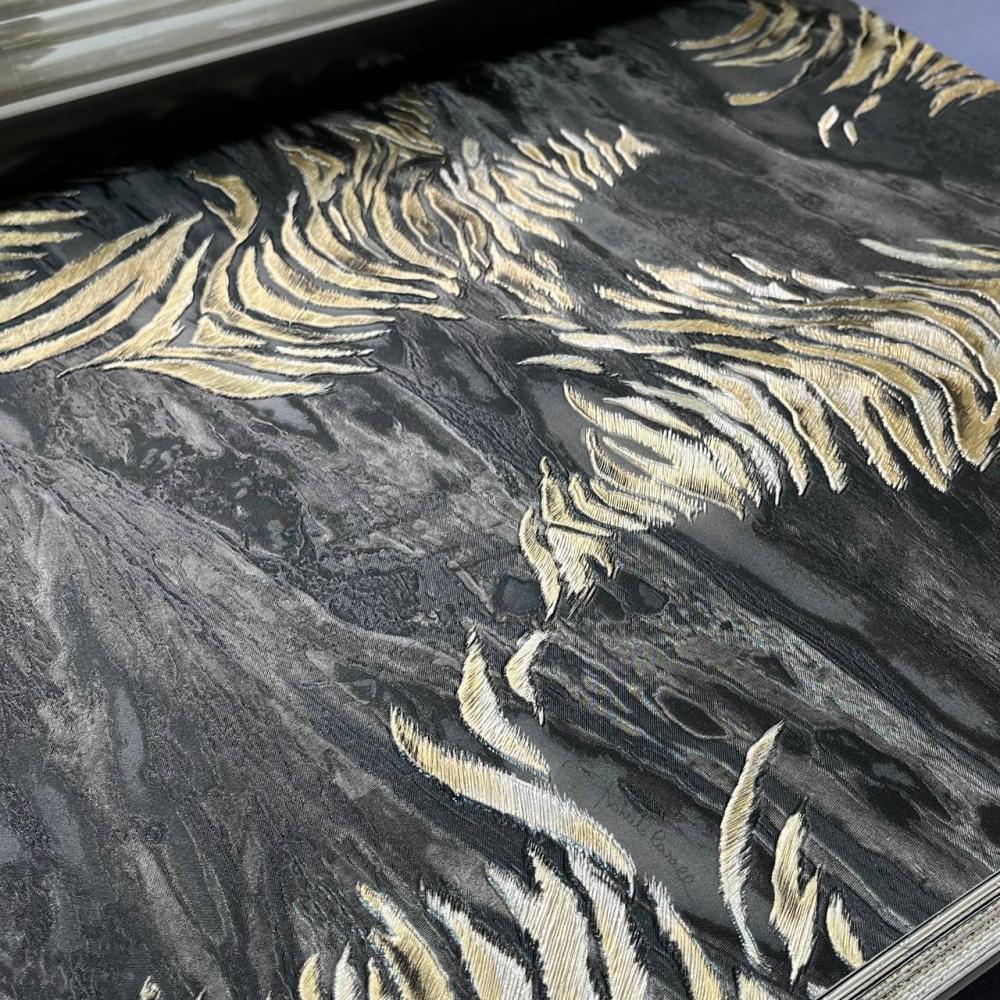 Roberto Cavalli Home No 9 - RC21016